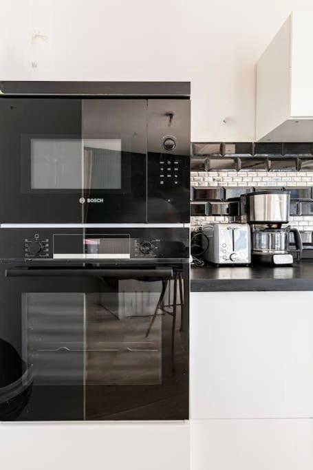 Grand Appartement , Paris La Defense Arena, 50 Metres De La Gare, 15 Min Champs Elysees Нантерр Экстерьер фото