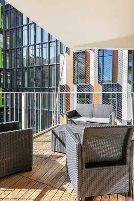 Grand Appartement , Paris La Defense Arena, 50 Metres De La Gare, 15 Min Champs Elysees Нантерр Экстерьер фото